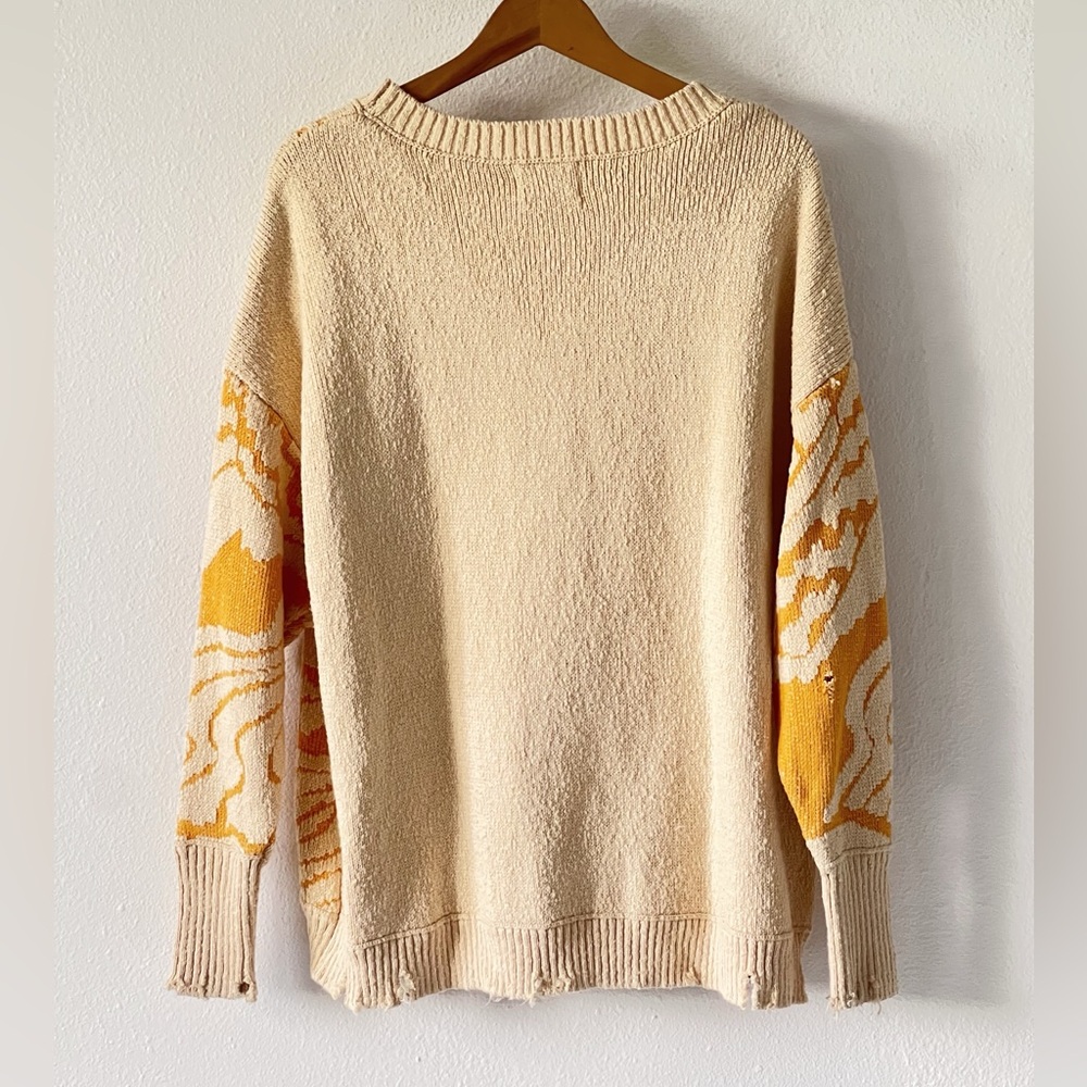 Urban Outfitters Sunshine Landscape Yellow Distressed Sweater Oversized Small - Picture 8 of 11